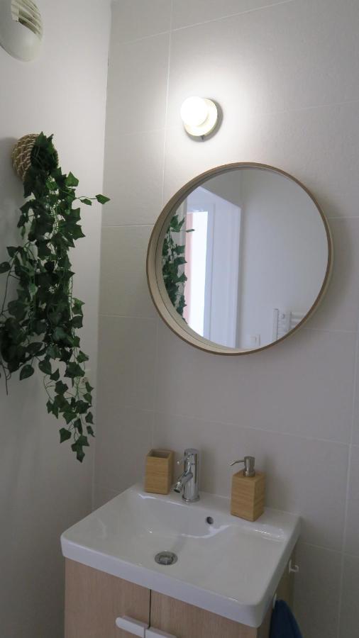 Labastidette Appartement Chaleureux Et Elegant En Residence. מראה חיצוני תמונה